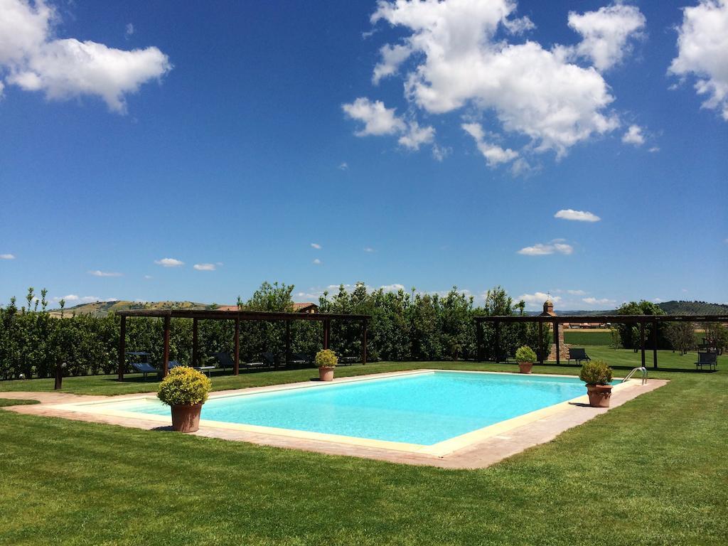 Agriturismo Giuncola & Granaiolo Rispescia Exterior photo